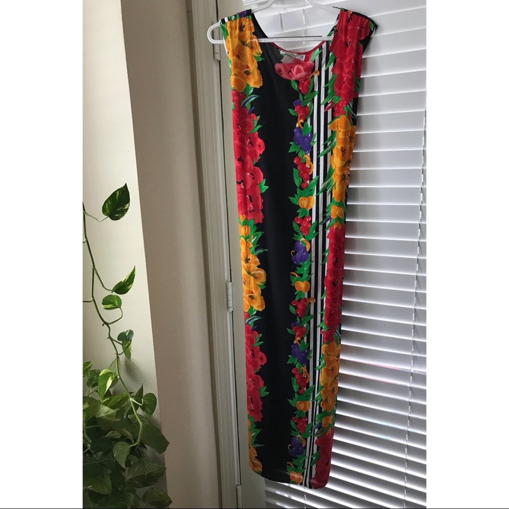 { Vintage } Floral Maxi Dress
